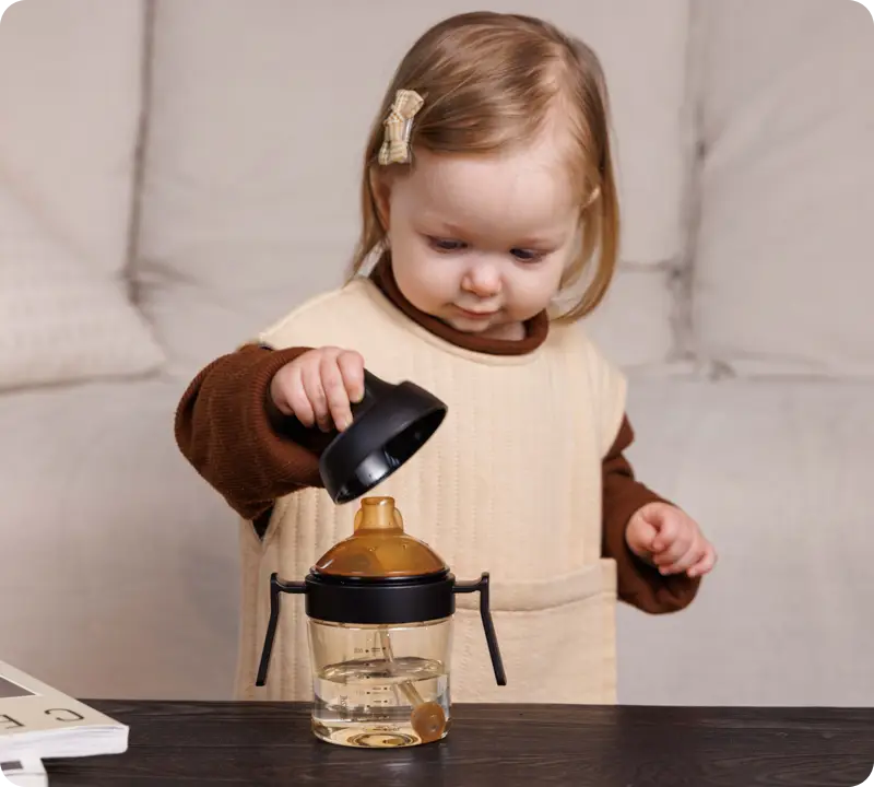 căni personalizate cu sippy